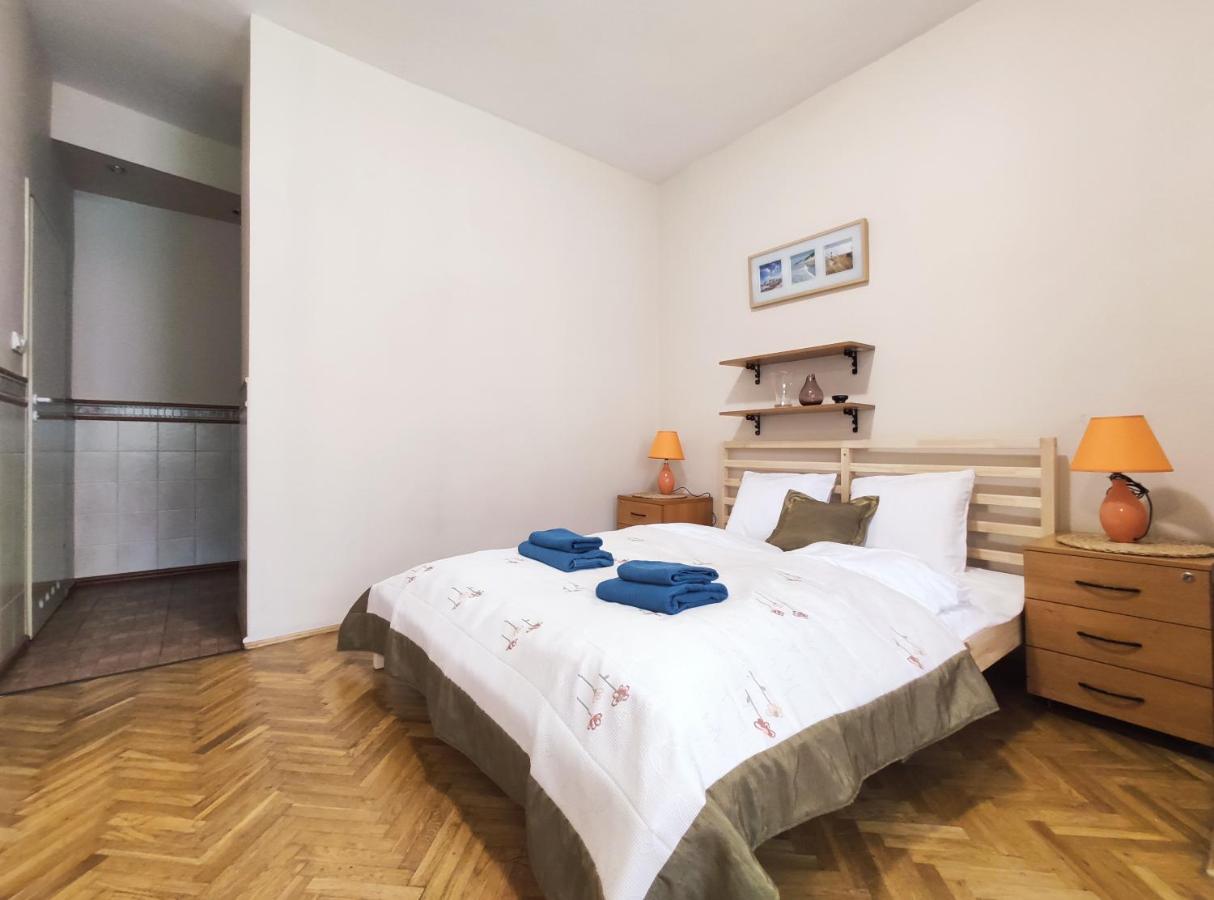 Plac Nowy 8A By Homeprime Krakow Exterior photo